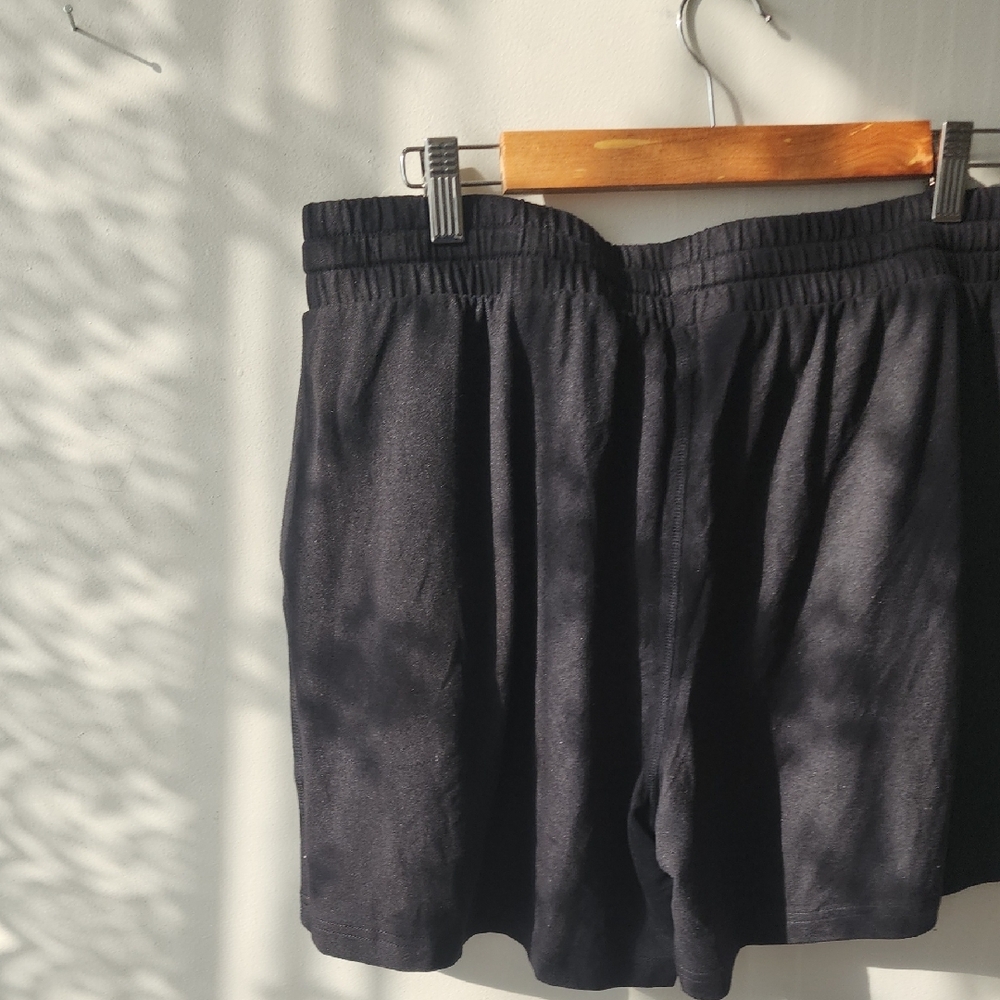 Pacific Trail Black Women's Shorts. New Without Tag - Picture 7 of 9